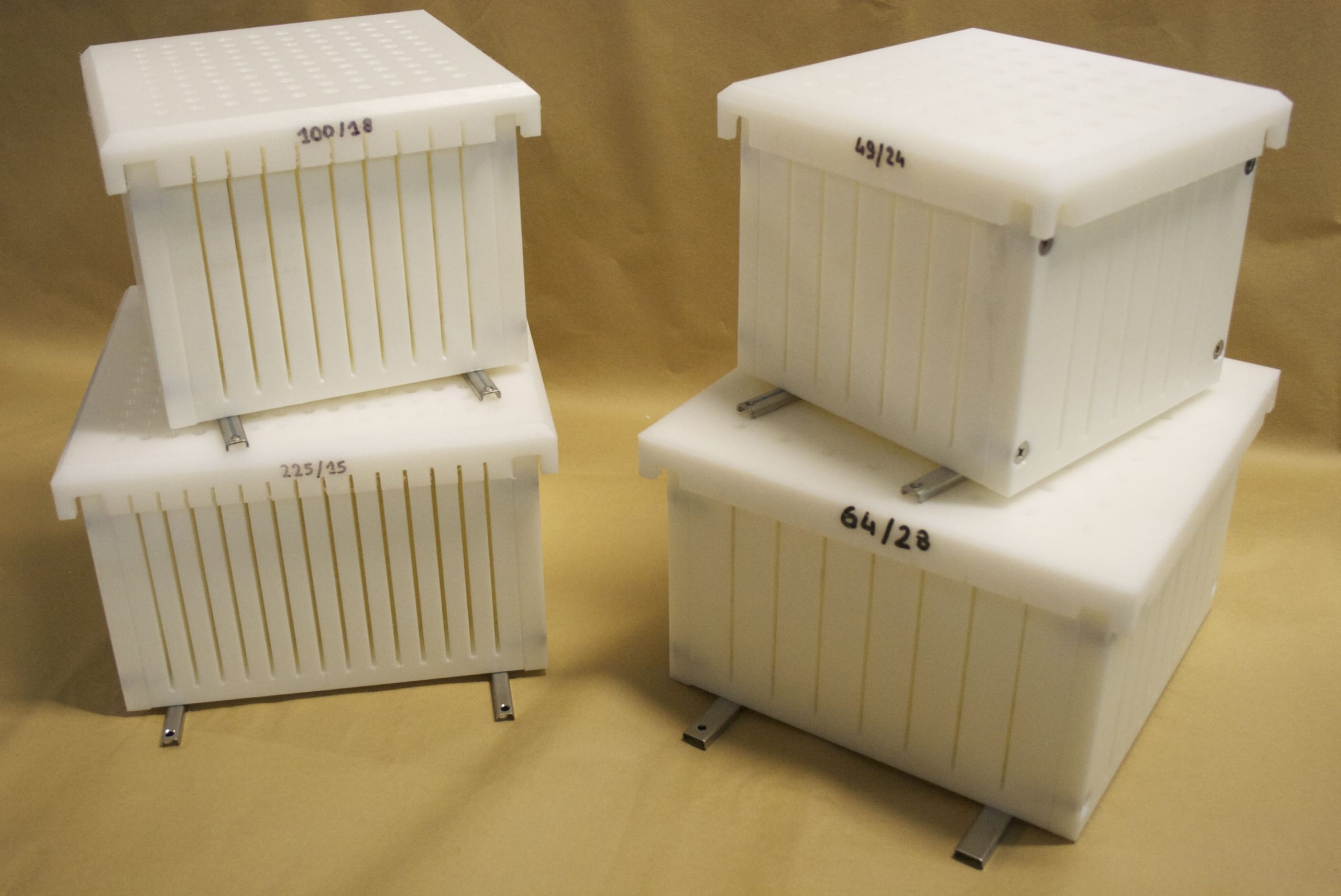 cubo tagliaspiedini